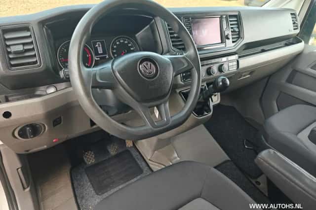 Volkswagen Crafter (2018) thumbnail 15