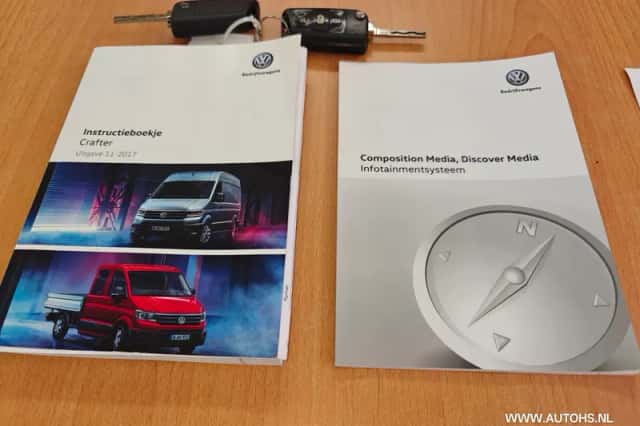 Volkswagen Crafter (2018) thumbnail 27