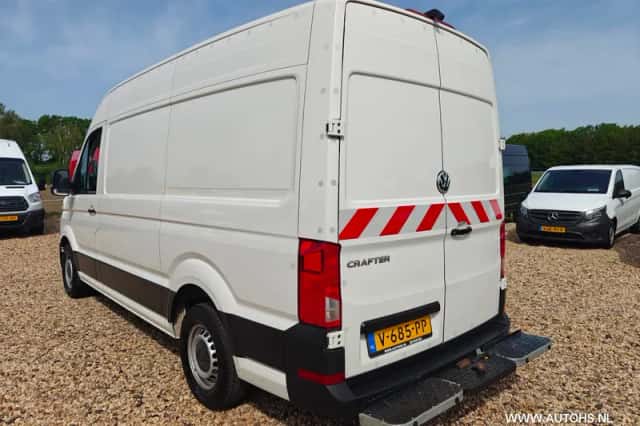 Volkswagen Crafter (2018) thumbnail 4