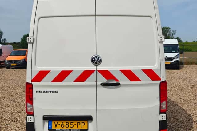 Volkswagen Crafter (2018) thumbnail 5