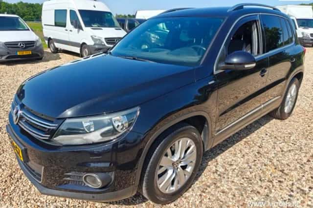 Volkswagen Tiguan (2014)