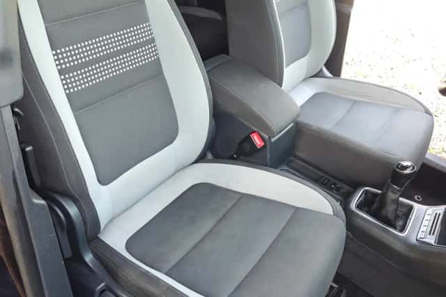 Volkswagen Tiguan (2014) thumbnail 21