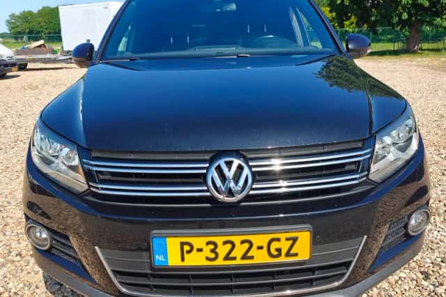 Volkswagen Tiguan (2014) thumbnail 4