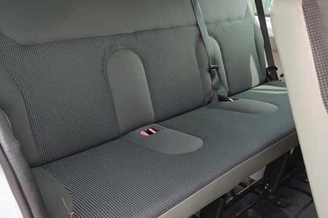 Opel Vivaro (2008) thumbnail 21