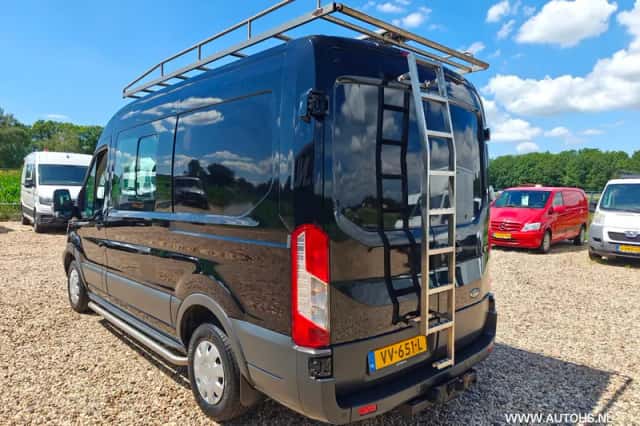 Ford Transit (2016) thumbnail 4