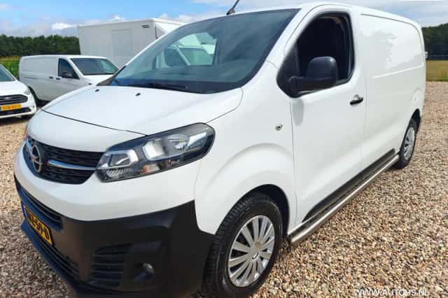 Opel Vivaro (2020) thumbnail 2
