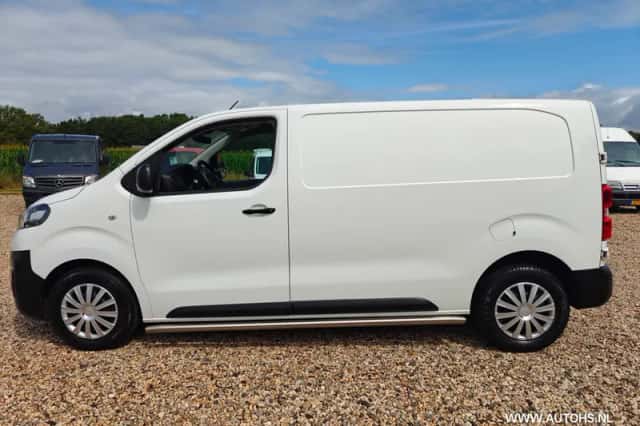 Opel Vivaro (2020) thumbnail 3