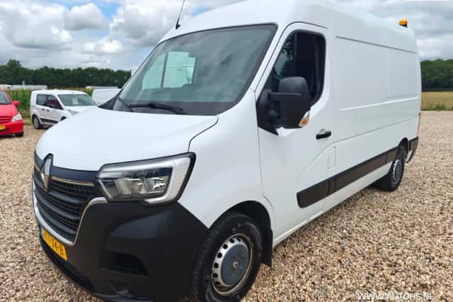Renault Master (2020) thumbnail 2