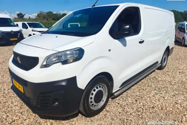 Peugeot Expert (2022) thumbnail 1