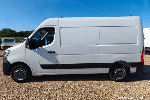 Renault Master (2020) thumbnail 3