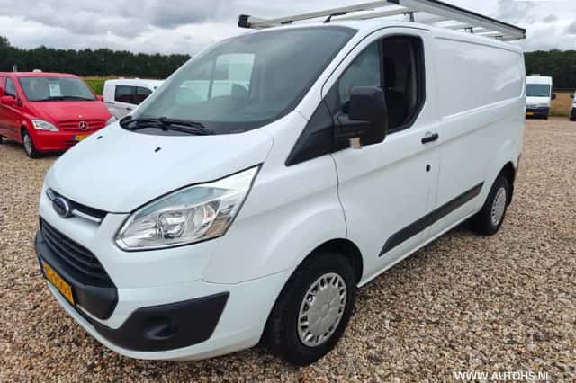 Ford Transit Custom (2013) thumbnail 2