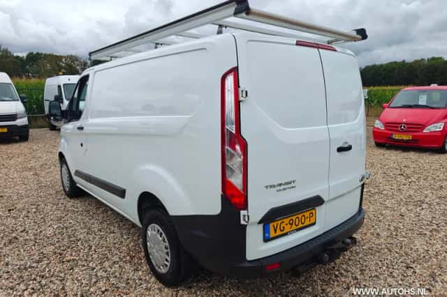 Ford Transit Custom (2013) thumbnail 4