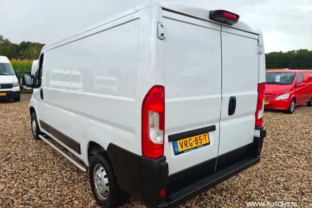 Peugeot Boxer (2022) thumbnail 4