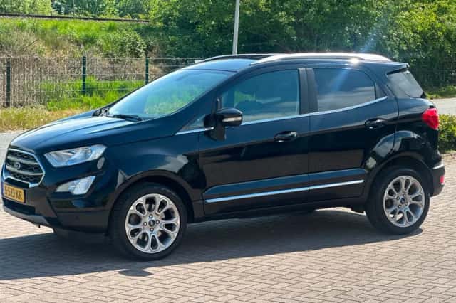 Ford EcoSport (2018) thumbnail 2