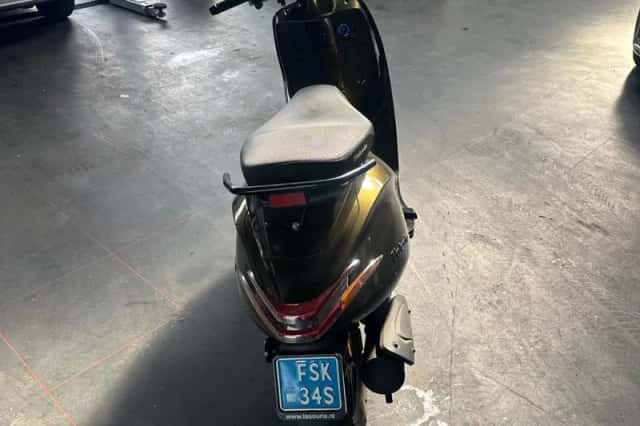 La Souris Snorscooter (2024) thumbnail 1