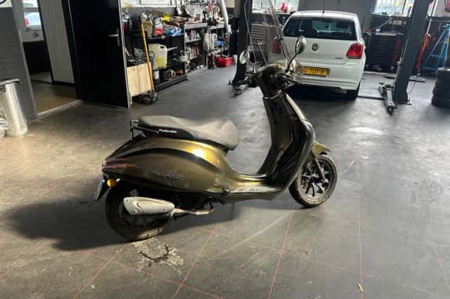 La Souris Snorscooter (2024) thumbnail 2