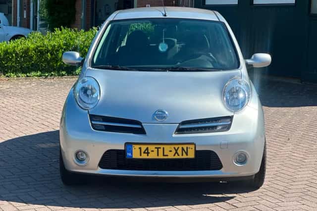 Nissan Micra (2006) thumbnail 4