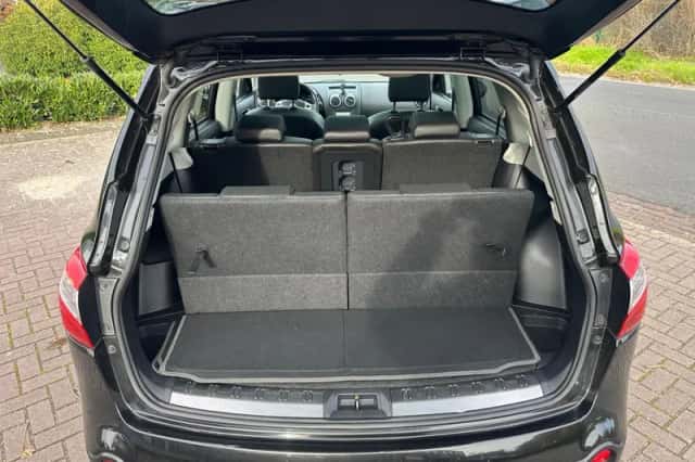 Nissan Qashqai (2013) thumbnail 12
