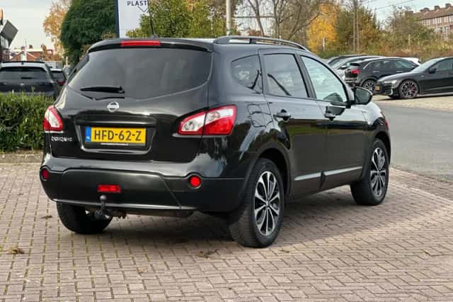 Nissan Qashqai (2013) thumbnail 6