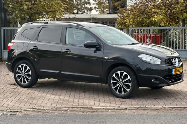 Nissan Qashqai (2013) thumbnail 8