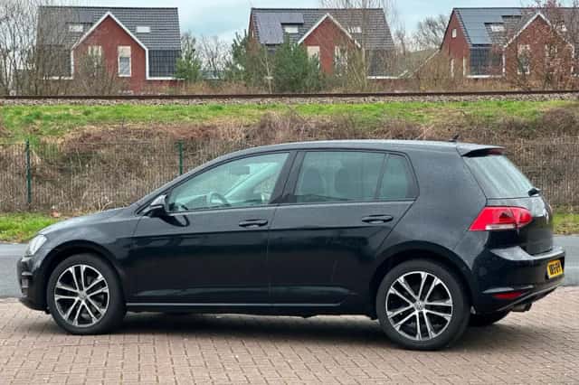 Volkswagen Golf (2014) thumbnail 12