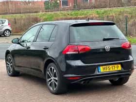 Volkswagen Golf (2014) thumbnail 9