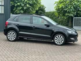 Volkswagen Polo (2012) thumbnail 4