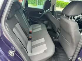 Volkswagen Polo (2017) thumbnail 21