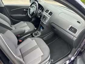 Volkswagen Polo (2017) thumbnail 22