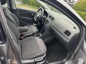 Volkswagen Polo (2014) thumbnail 15