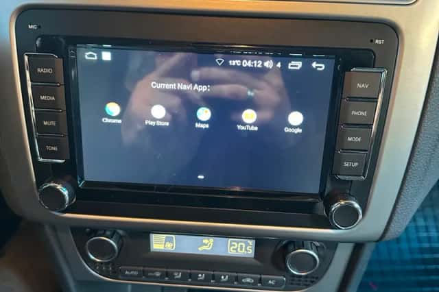 Volkswagen Polo (2013) thumbnail 6