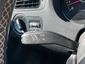 Volkswagen Polo (2012) thumbnail 17