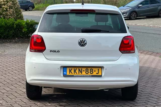 Volkswagen Polo (2013) thumbnail 4