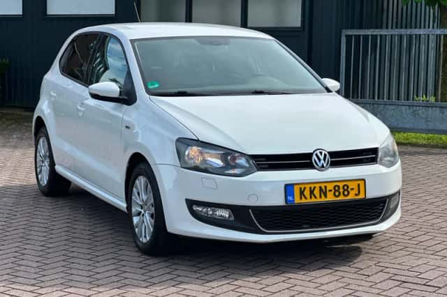 Volkswagen Polo (2013) thumbnail 6