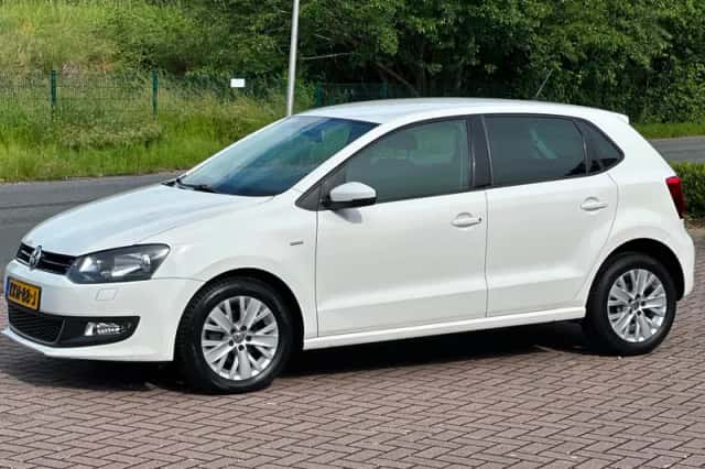 Volkswagen Polo (2013) thumbnail 7
