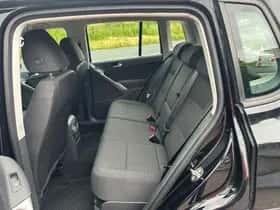 Volkswagen Tiguan (2009) thumbnail 15