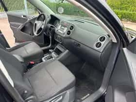 Volkswagen Tiguan (2009) thumbnail 19