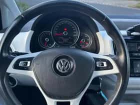 Volkswagen Up! (2016) thumbnail 16