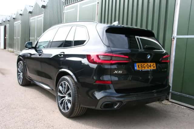 BMW X5 (2020) thumbnail 4