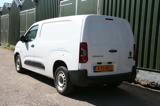 Fiat Doblò (2023) thumbnail 4
