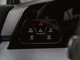 Volkswagen Golf (2024) thumbnail 20