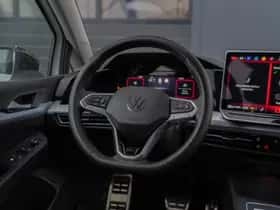 Volkswagen Golf (2024) thumbnail 8