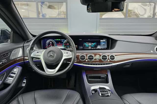 Mercedes-Benz S-Klasse (2020) thumbnail 3