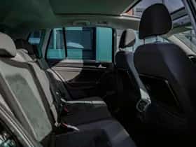 Volkswagen Golf (2018) thumbnail 27
