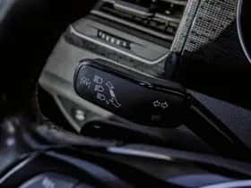 Volkswagen Golf (2018) thumbnail 9
