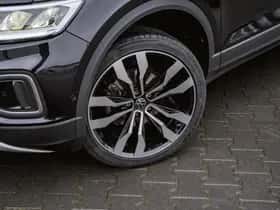 Volkswagen T-Roc (2025) thumbnail 6