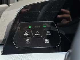 Volkswagen Golf (2024) thumbnail 27
