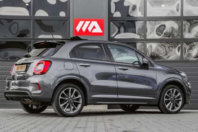 Fiat 500 (2024) thumbnail 4
