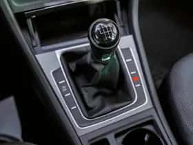 Volkswagen Golf (2013) thumbnail 14