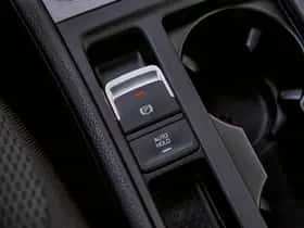 Volkswagen Golf (2013) thumbnail 15